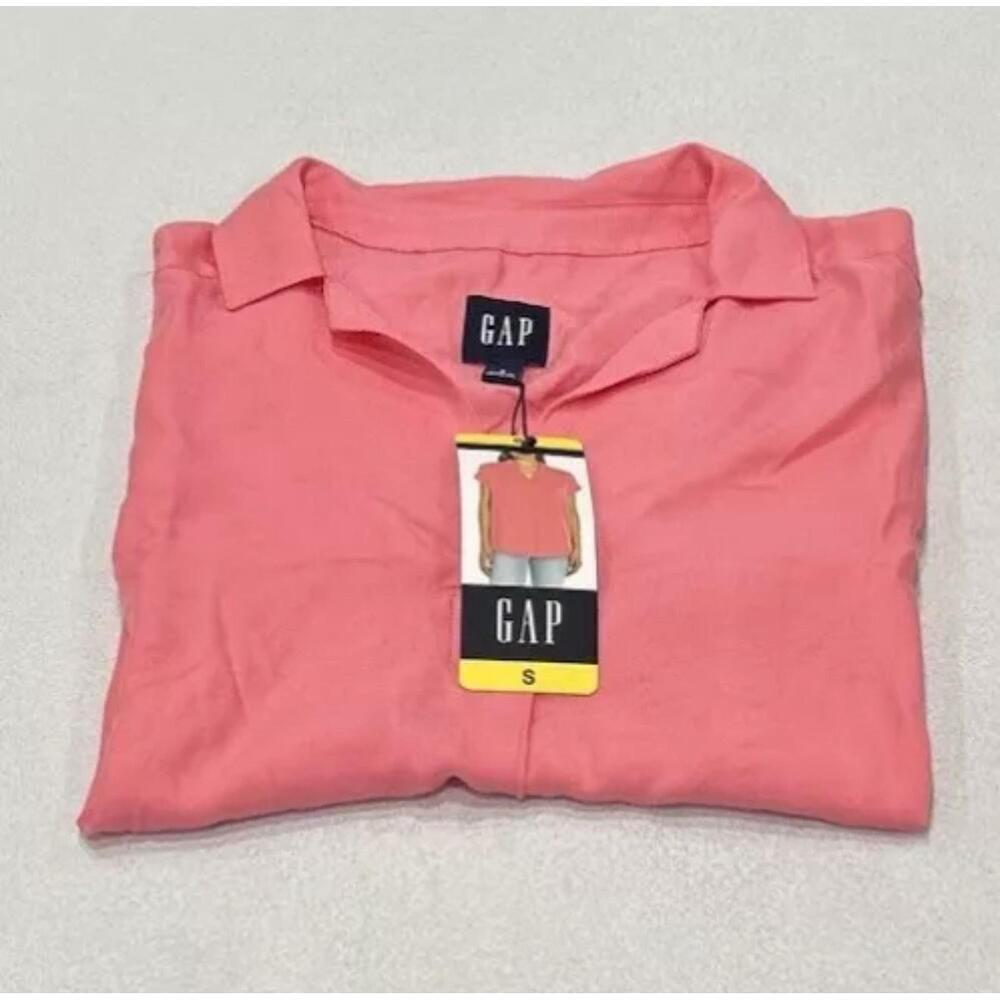 GAP Women's V-Neck Short Sleeve Blouse, Pink, Size S. AM